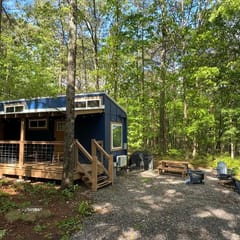 Tiny Cub House