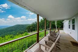 Crest View Lodge - Image 4