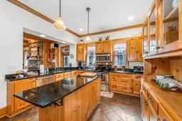 Canyon Hideaway Cottage - Image 5